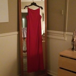 Laundry Backless Gown